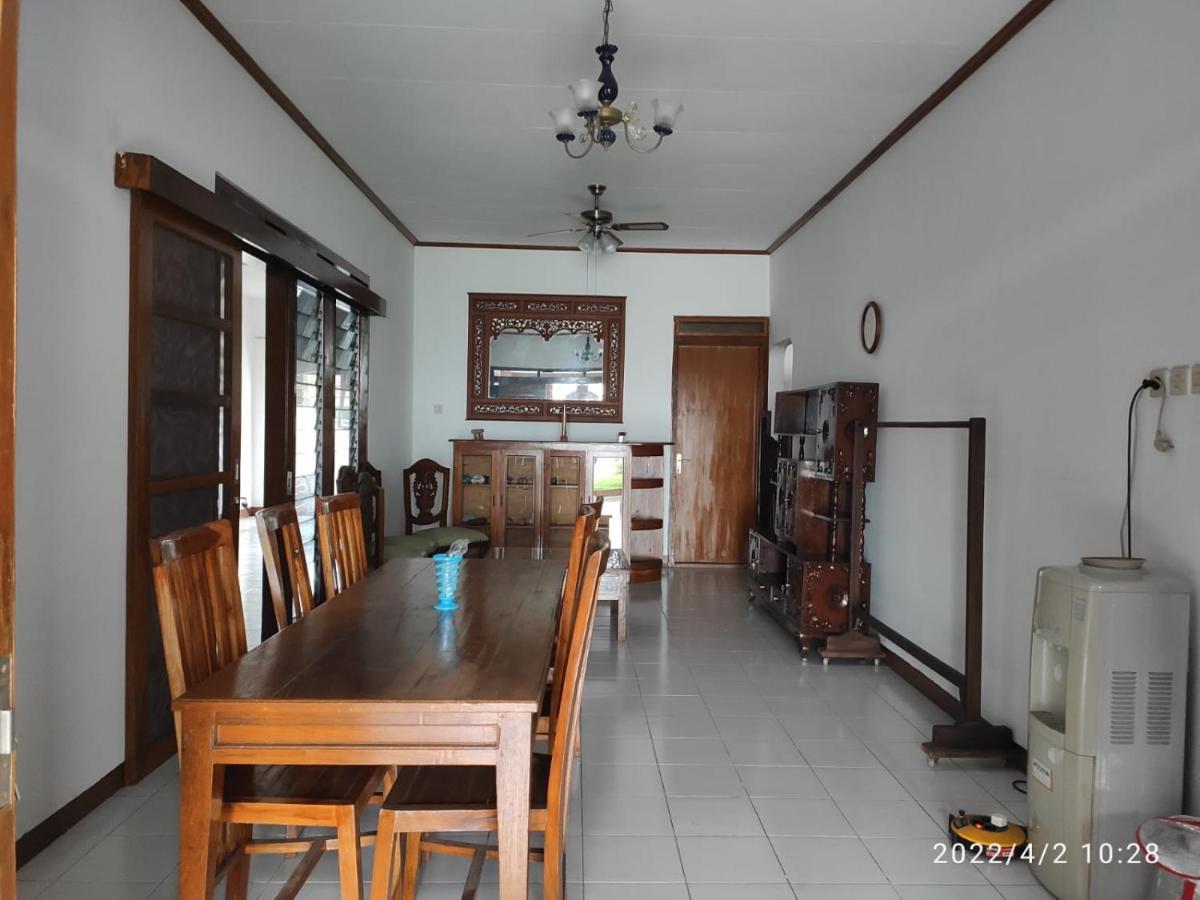 Kelana 2 Nice Homestay  Semarang Bagian luar foto