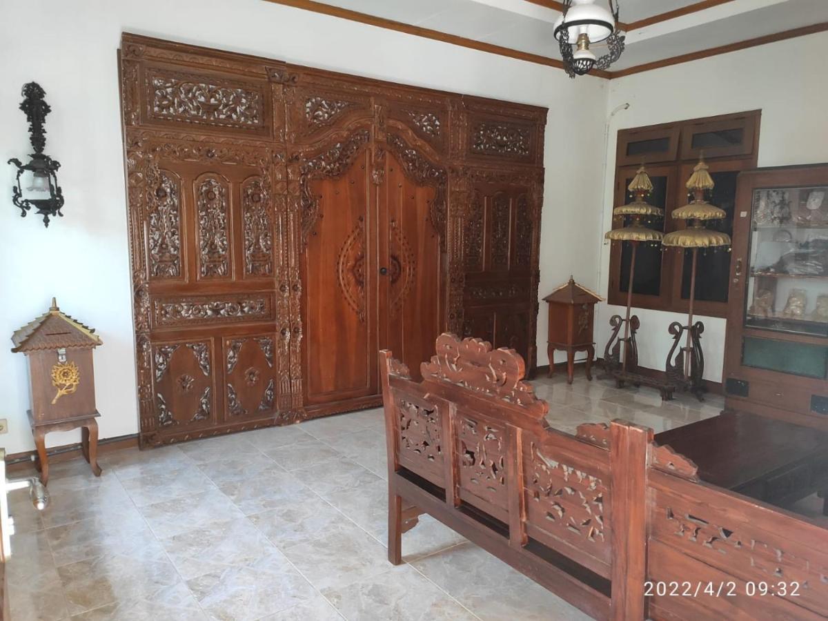 Kelana 2 Nice Homestay  Semarang Bagian luar foto